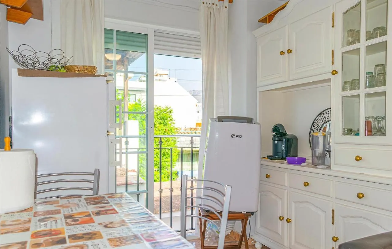 Stunning Apartment In Fuengirola With Kitchen