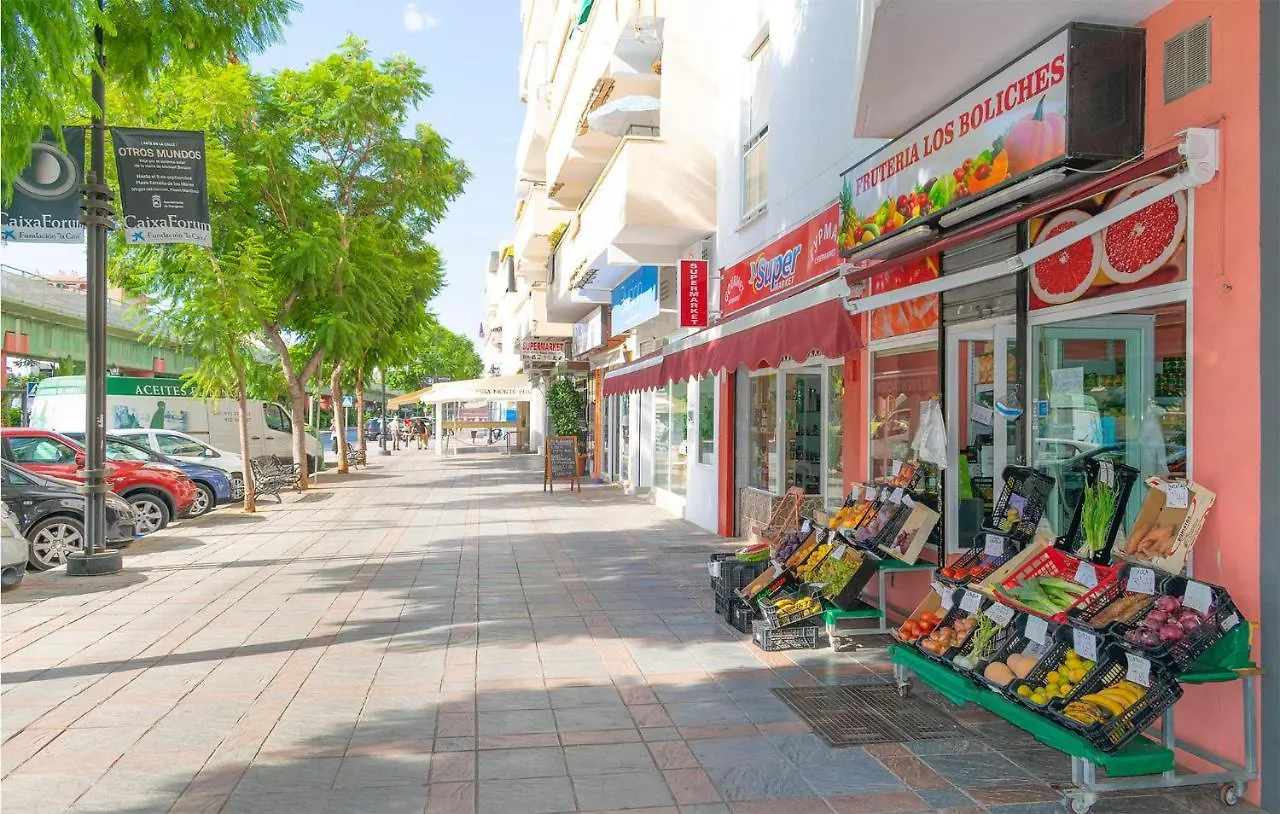 Stunning Apartment In Fuengirola With Kitchen